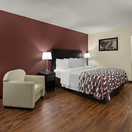 Red Roof Inn & Suites Cave City Exterior photo