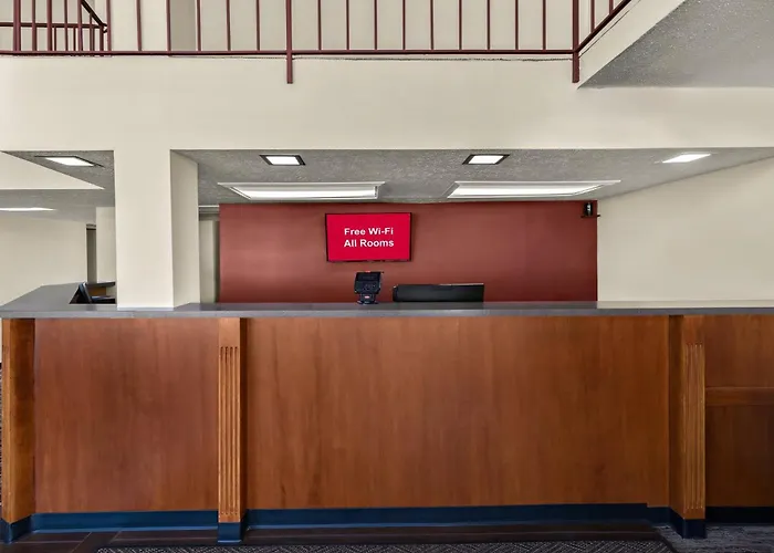 Red Roof Inn & Suites Cave City