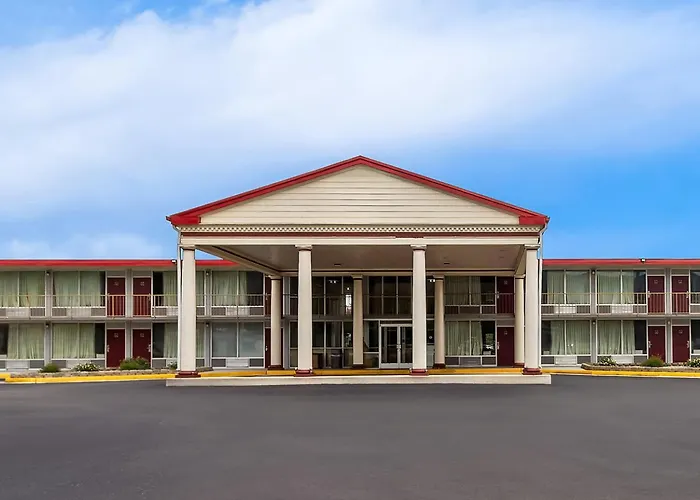 Red Roof Inn & Suites Cave City